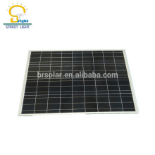 Painéis solares poli fotovoltaicos 240W do fabricante de China para o sistema 100KW solar